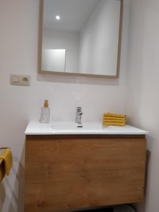 'nulle Part Ailleurs' Apartment Dinant